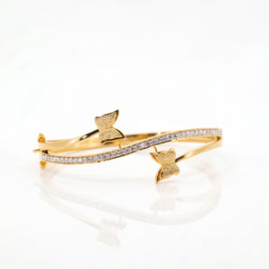 Butterfly Crossover Bangle in 925 Silver & Moissanite