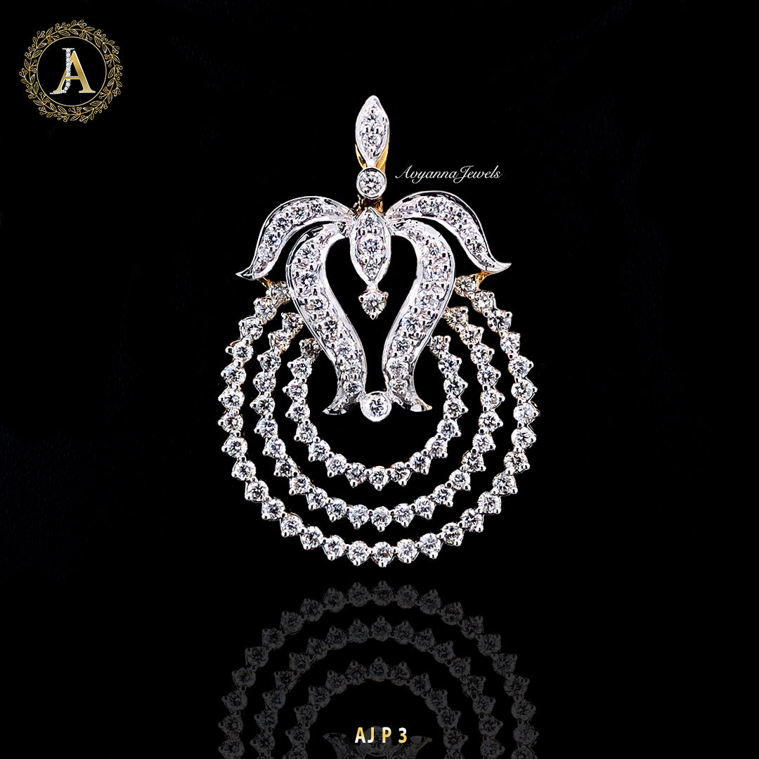 Diamond Pendant in 14 Karat White Gold
