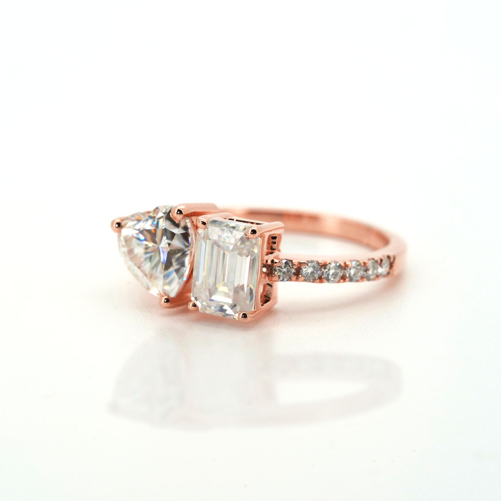 Toi et Moi Moissanite Ring in Gold Plated 925 Silver | Pear & Emerald Cut