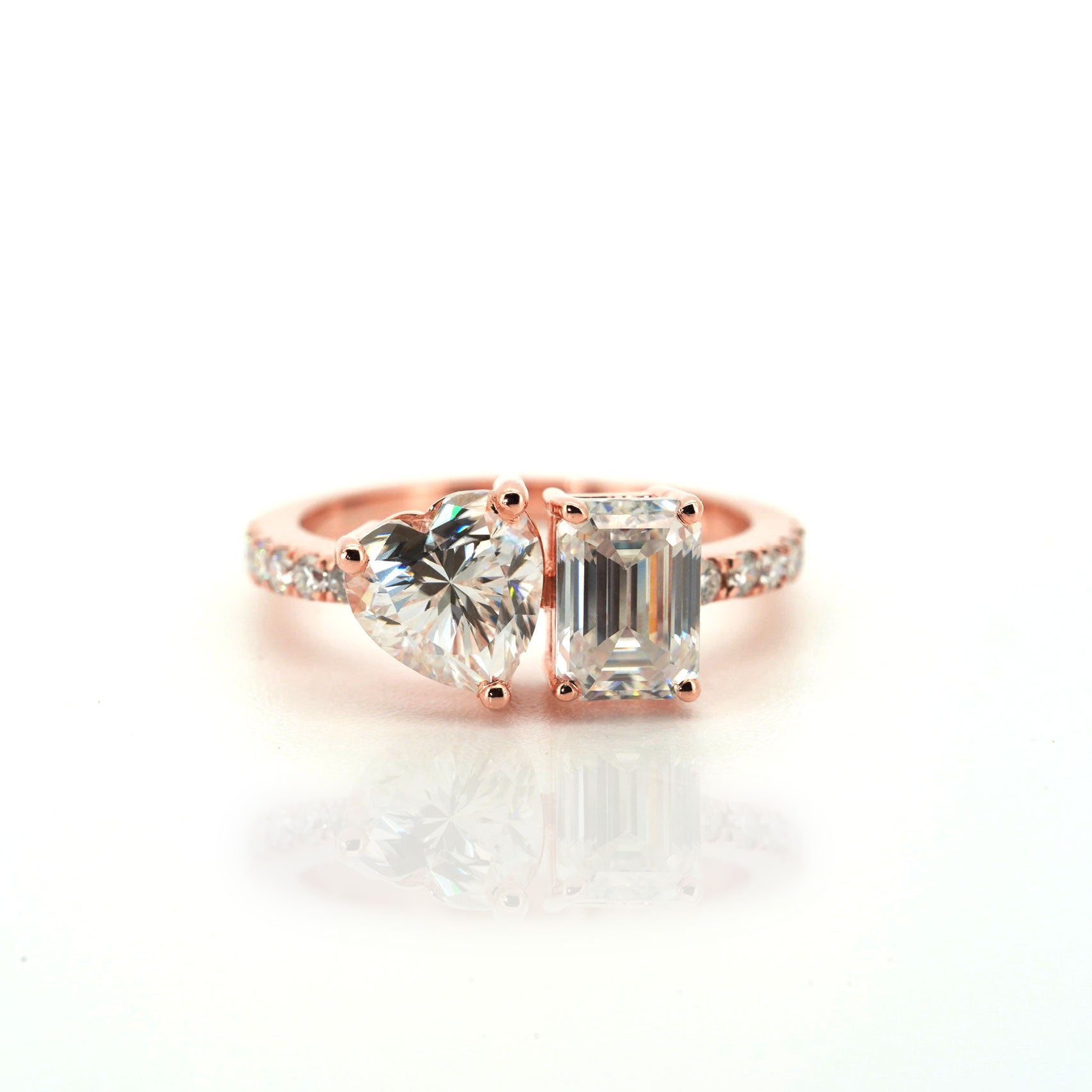 Toi et Moi Moissanite Ring in Gold Plated 925 Silver | Pear & Emerald Cut