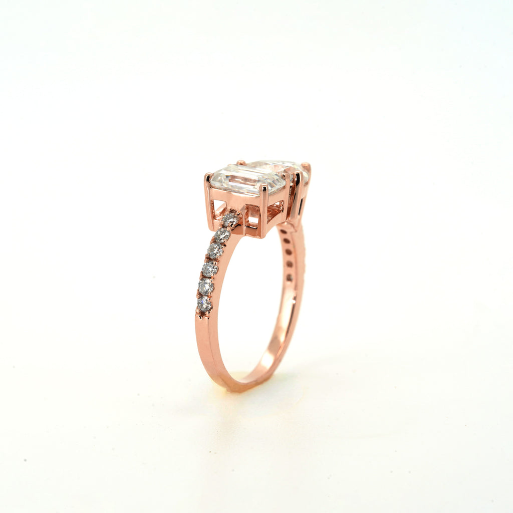 Toi et Moi Moissanite Ring in Gold Plated 925 Silver | Pear & Emerald Cut
